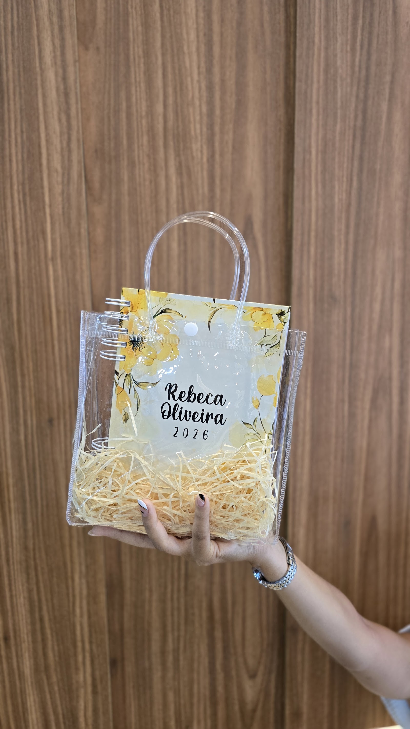 Kit presente personalizado em sacola transparente